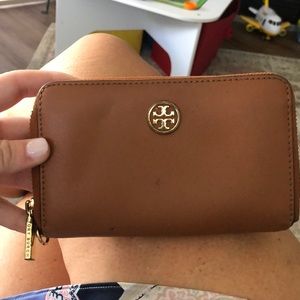 Tan Tory Burch Wallet